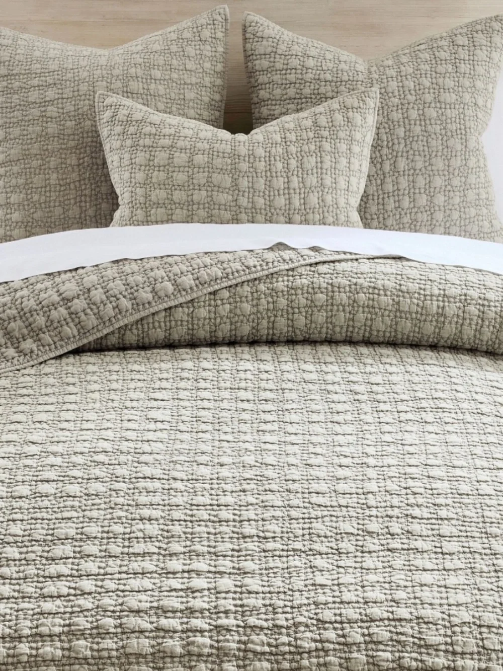Pottery Barn Linen Garment Wash Quilt K